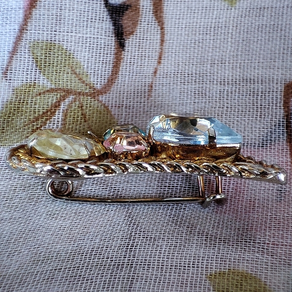 Paisley Faceted Acrylic Pale Pastel Stones Prong Set Vintage Gold Tone Faded - Picture 9 of 10